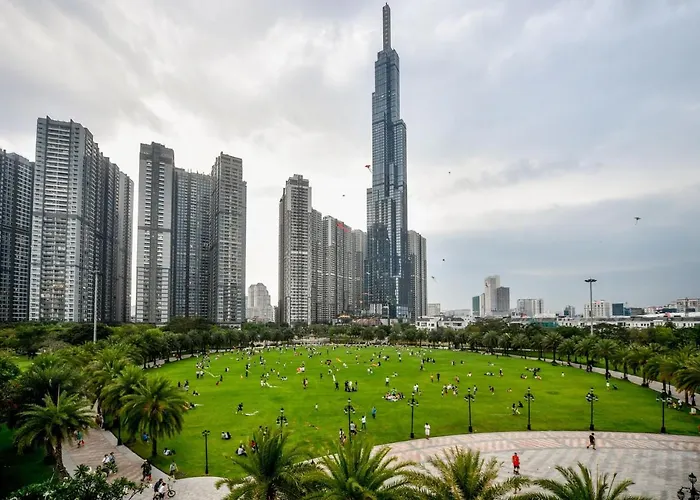Vinhome Central Park Apartment - Landmark 81